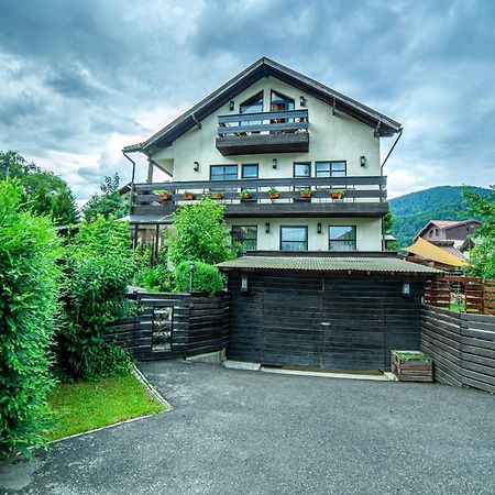 Casa Traian Hotel Синая Екстериор снимка