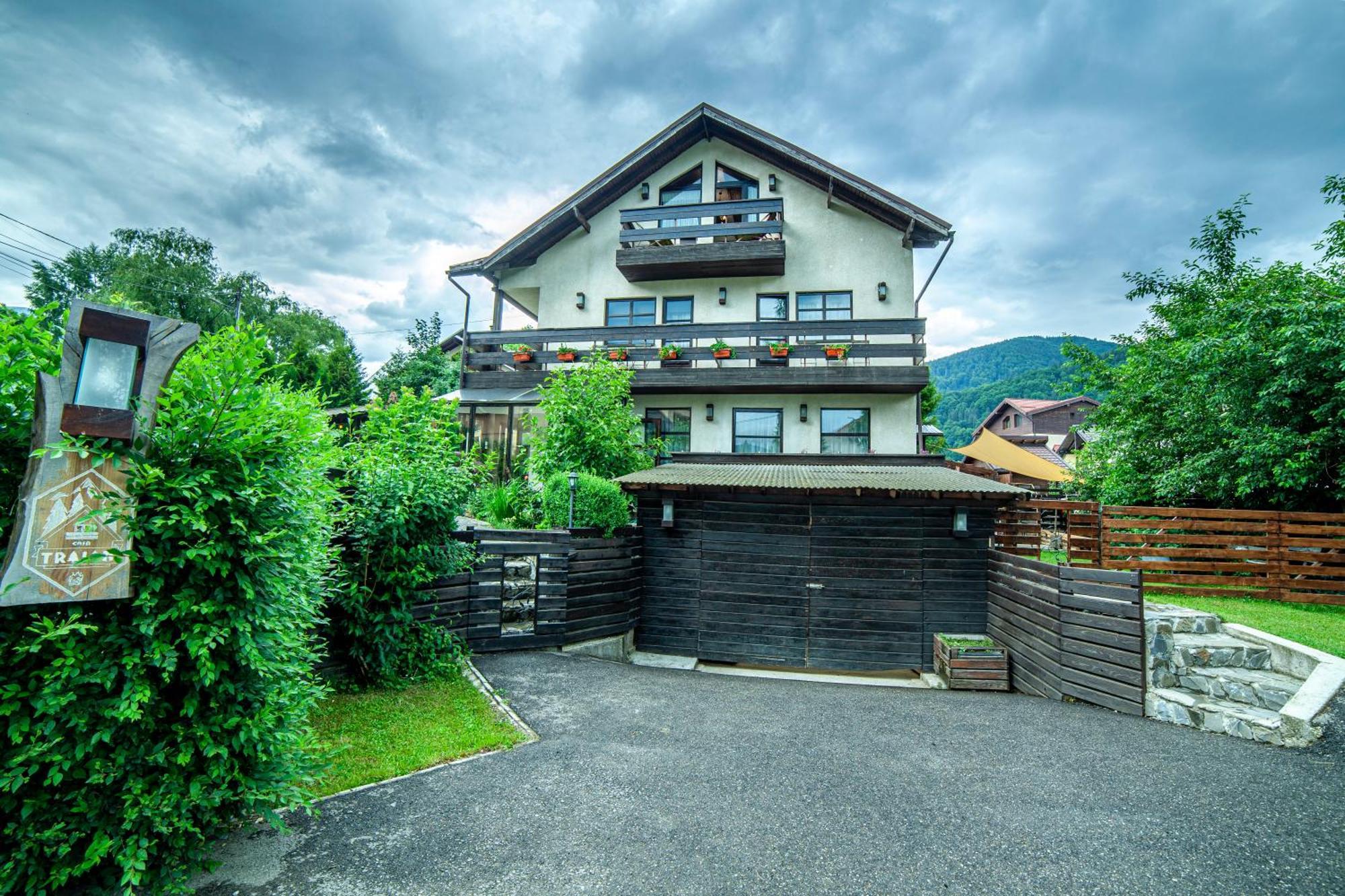 Casa Traian Hotel Синая Екстериор снимка
