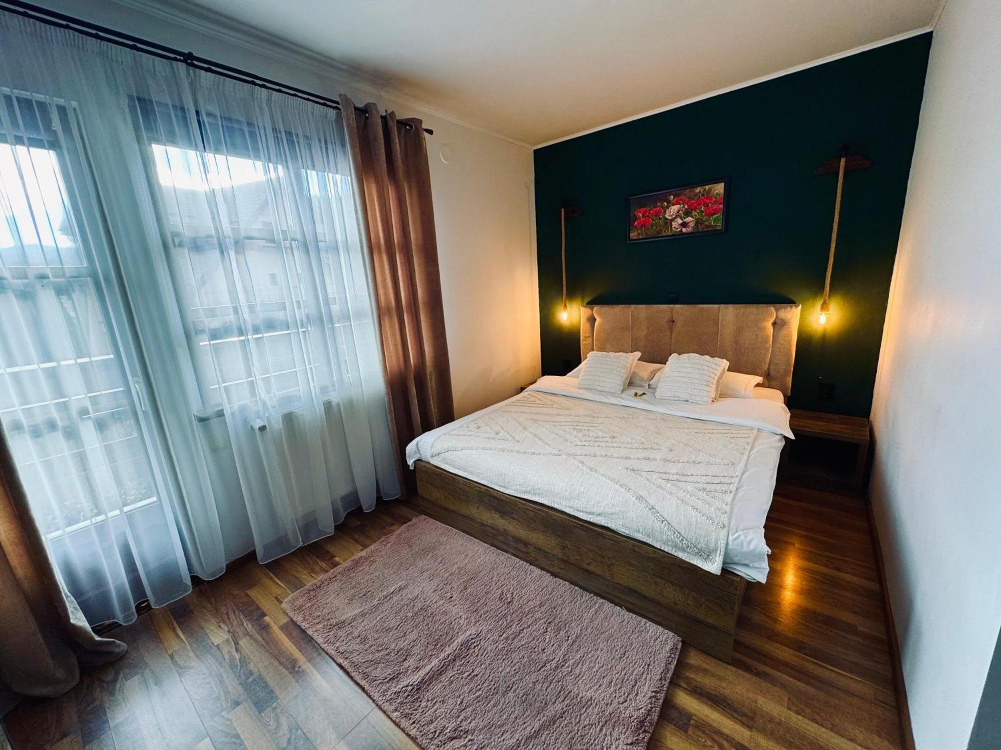 Casa Traian Hotel Синая Екстериор снимка